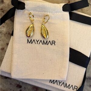 New in box mayamar 24kt Gold dipped Shell Drop Earrings